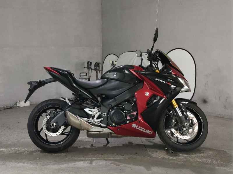 Suzuki GSX-S1000F 2017