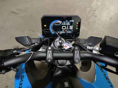 Suzuki GSX-8S 2023