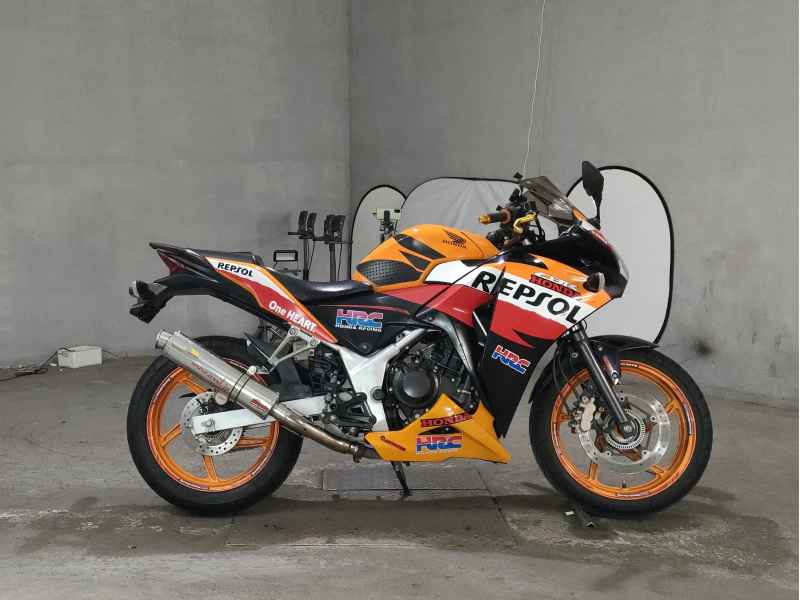 Honda CBR250R 2013