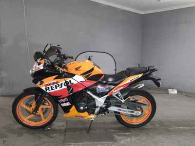 Honda CBR250R 2013