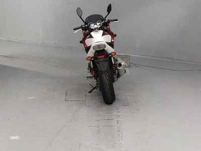 Honda CB400SFV 2018