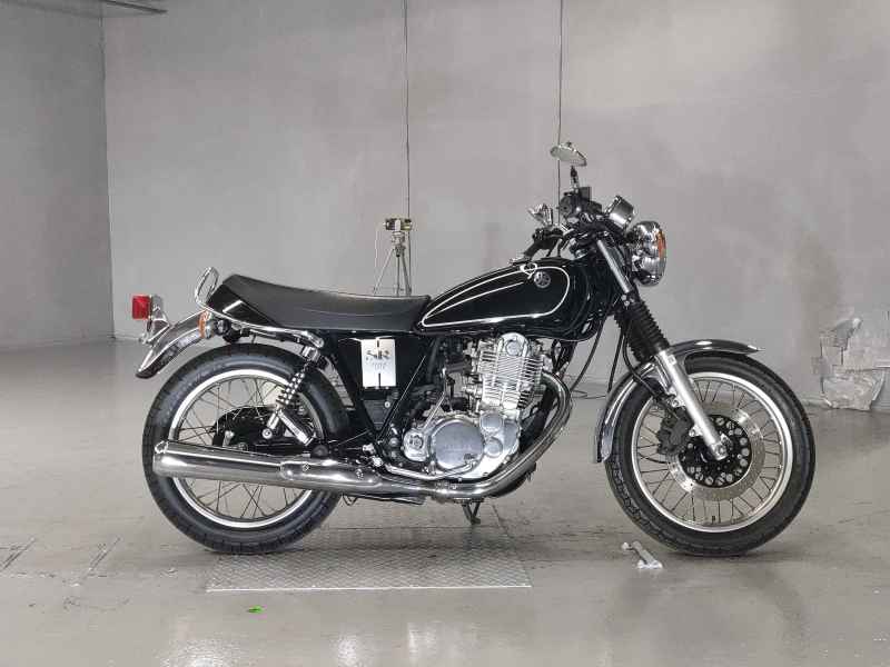 Yamaha SR400 2019