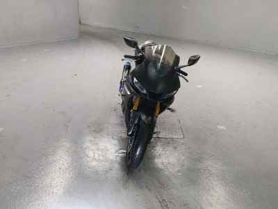 Yamaha YZF-R25