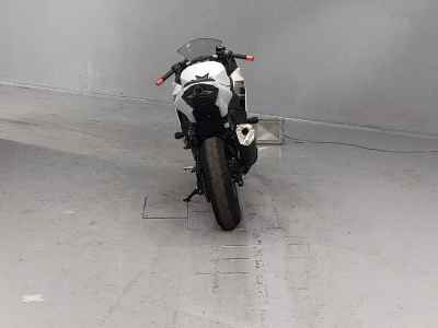 Kawasaki Ninja 400 2022