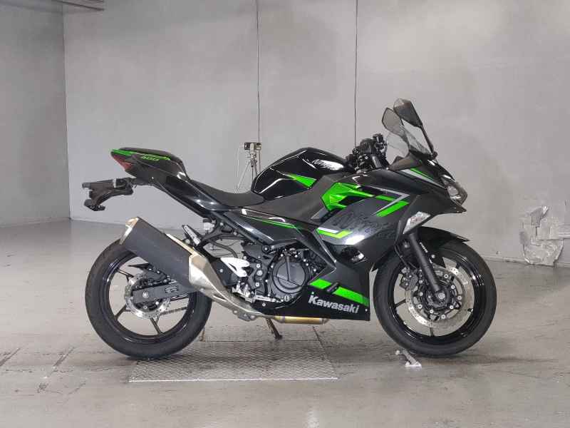 Kawasaki Ninja 400 2023