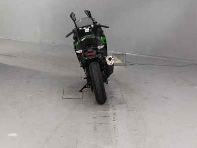 Kawasaki Ninja 400 2023