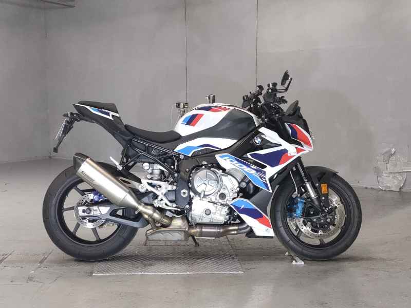 BMW M1000R 2023