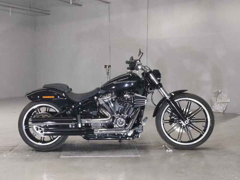 Harley-Davidson Breakout FXBRS1870 2021