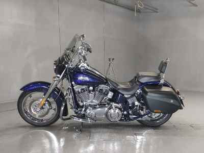 Harley-Davidson Convertible FLSTSE1800 2011