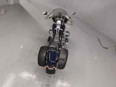 Harley-Davidson Convertible FLSTSE1800 2011