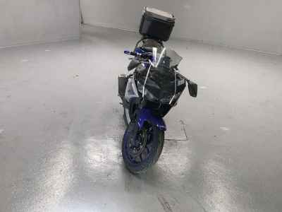 Yamaha YZF-R25 2015