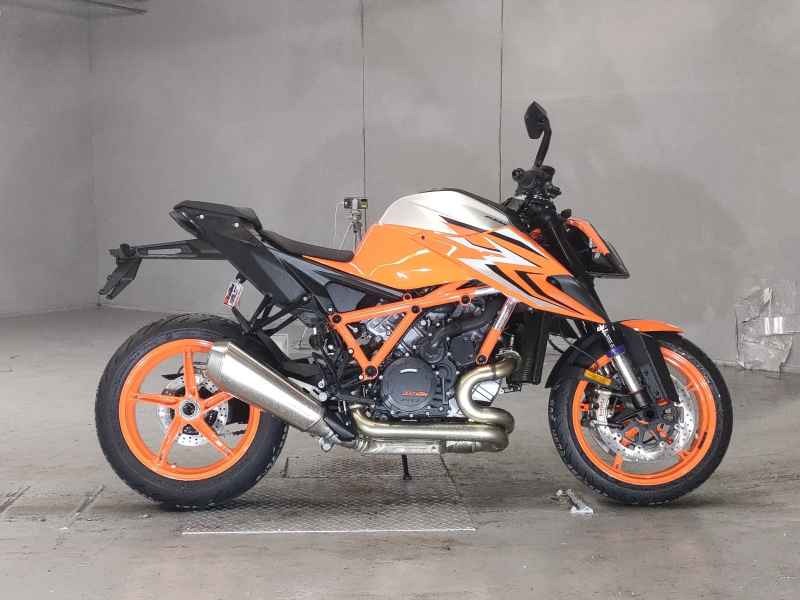 KTM 1290 Super Duke R 2023