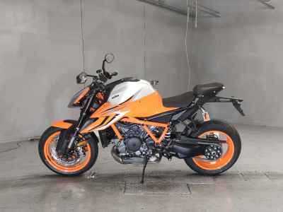 KTM 1290 Super Duke R 2023