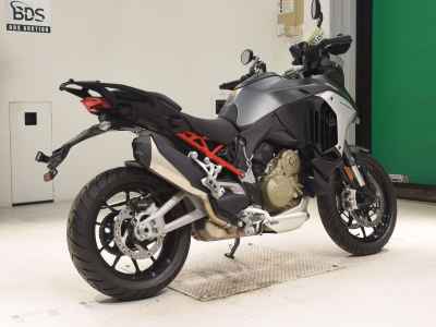 Ducati Multistrada V4S 2025