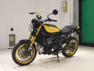 Kawasaki Z900RS 2023