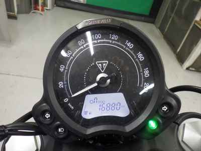 Triumph Bonneville Bobber 2023