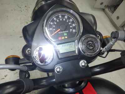 Royal Enfield Classic 350 2022
