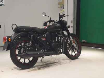 Royal Enfield Classic 350 2022