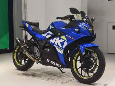 Suzuki GSX250R