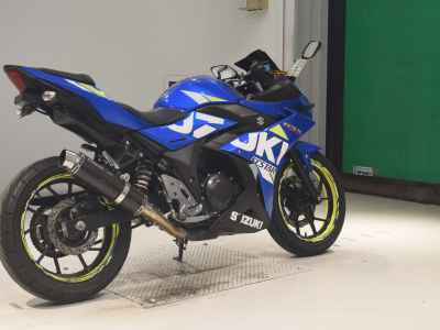 Suzuki GSX250R