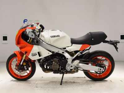 Yamaha XSR900 GP 2024
