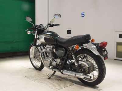 Kawasaki W800 2011