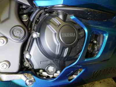 Yamaha YZF-R25 2021