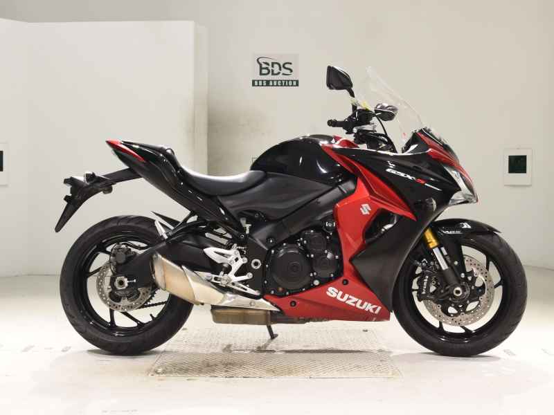 Suzuki GSX-S1000F 2015