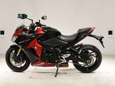 Suzuki GSX-S1000F 2015