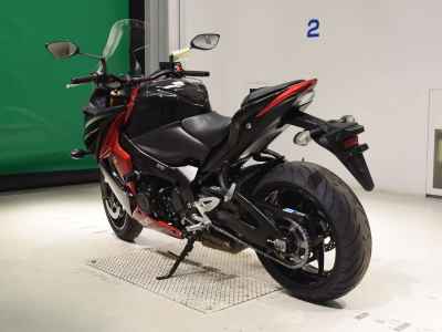 Suzuki GSX-S1000F 2015