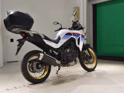 Honda Transalp 750 2023