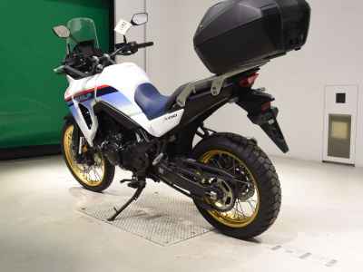 Honda Transalp 750 2023