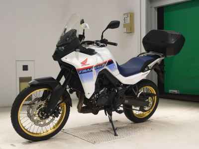 Honda Transalp 750 2023