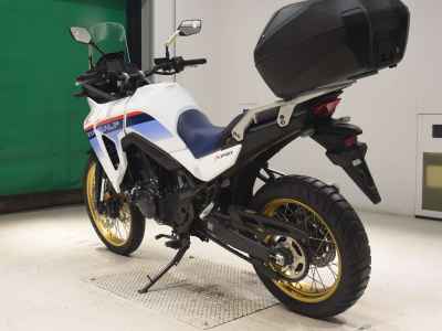 Honda Transalp 750 2023