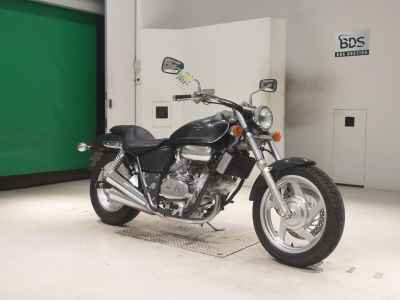 Honda Magna 250 2025
