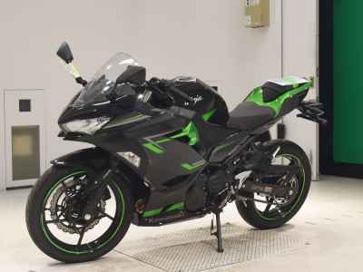 Kawasaki Ninja 400 2022