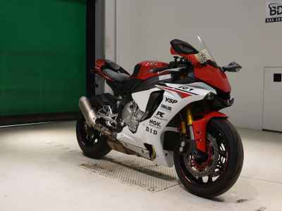 Yamaha YZF-R1 2016