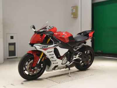 Yamaha YZF-R1 2016