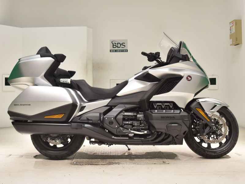 Honda GL1800 Gold Wing Tour DCT 2025