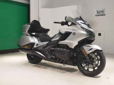Honda GL1800 Gold Wing Tour DCT 2025