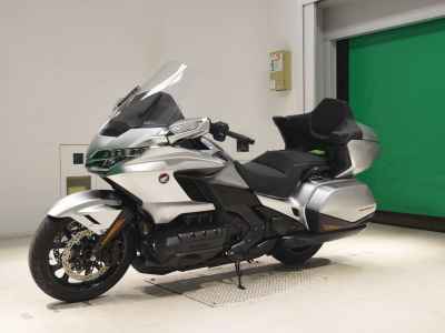 Honda GL1800 Gold Wing Tour DCT 2025