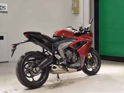Triumph Daytona 660 2024
