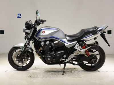 Honda CB1300SF 2023