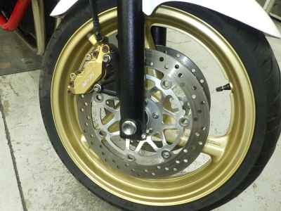 Honda CB400SFV Boldor 2011