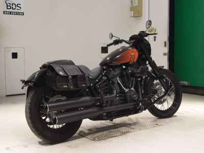 Harley-Davidson Street Bob FXBBS1870 2021
