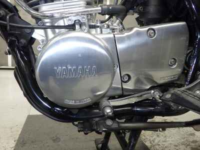 Yamaha SR400 2017