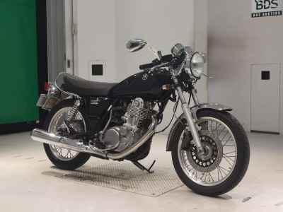 Yamaha SR400 2017