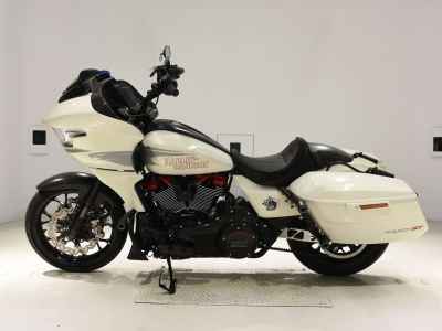 Harley-Davidson FLTRXSE1980 CVO 2024