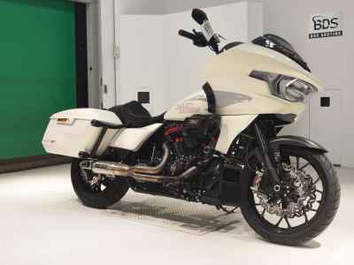 Harley-Davidson FLTRXSE1980 CVO 2024