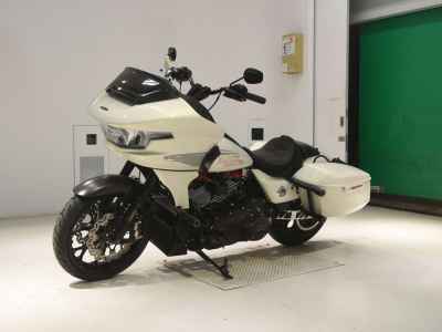 Harley-Davidson FLTRXSE1980 CVO 2024